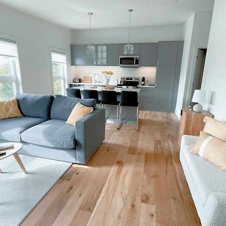 Elora'S Irvine River Suite 外观 照片