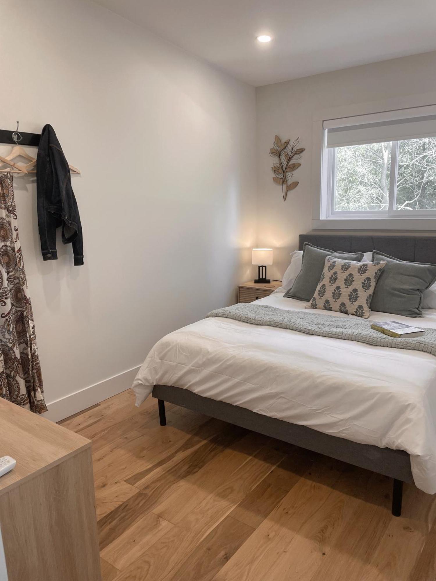 Elora'S Irvine River Suite 外观 照片