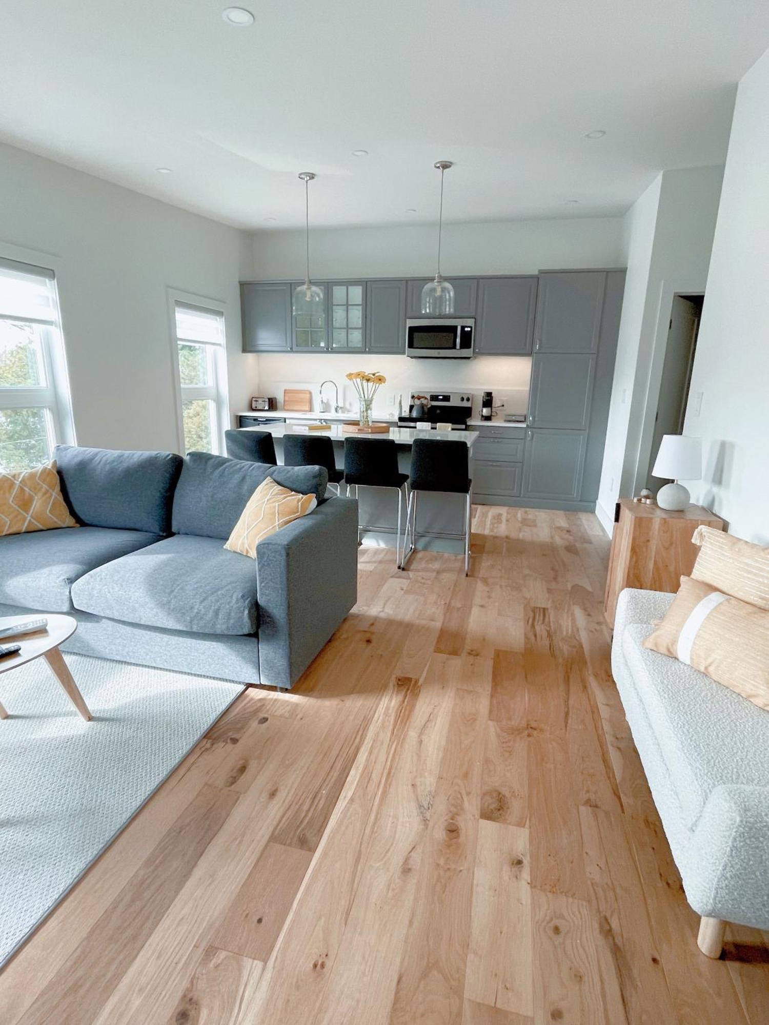 Elora'S Irvine River Suite 外观 照片